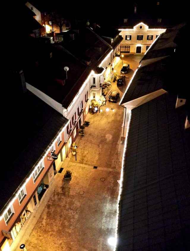 Mauthen bei Nacht - von oben